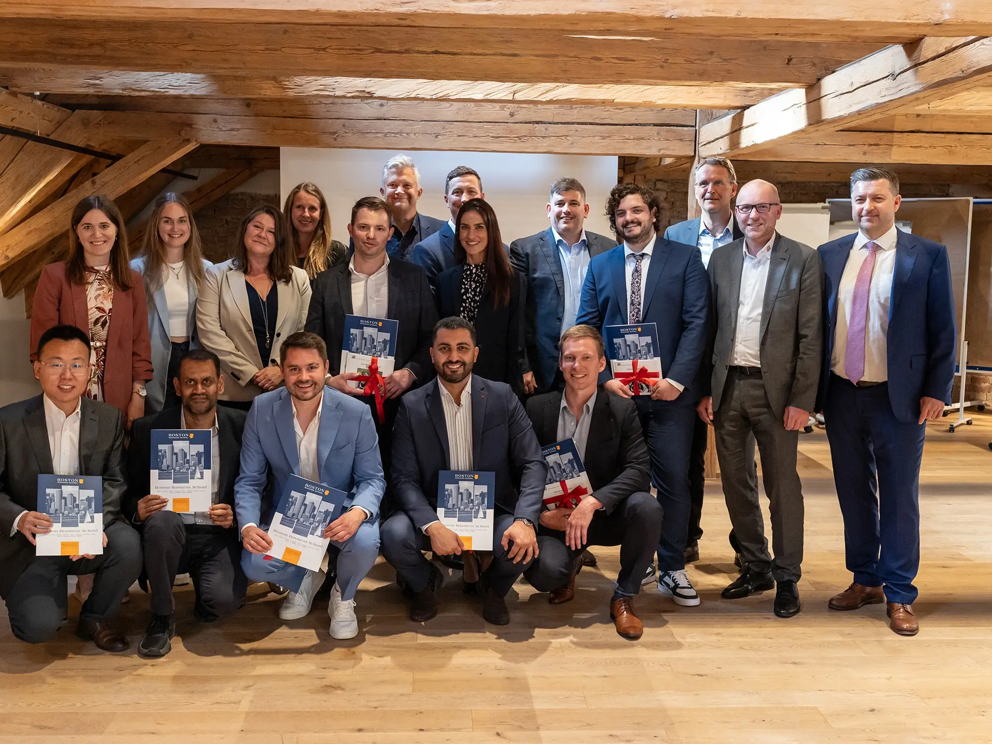 Abschlussfoto vom Talent Management Programm der Rema Tip Top