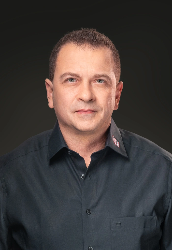 Matthias Ziller REMAmaster